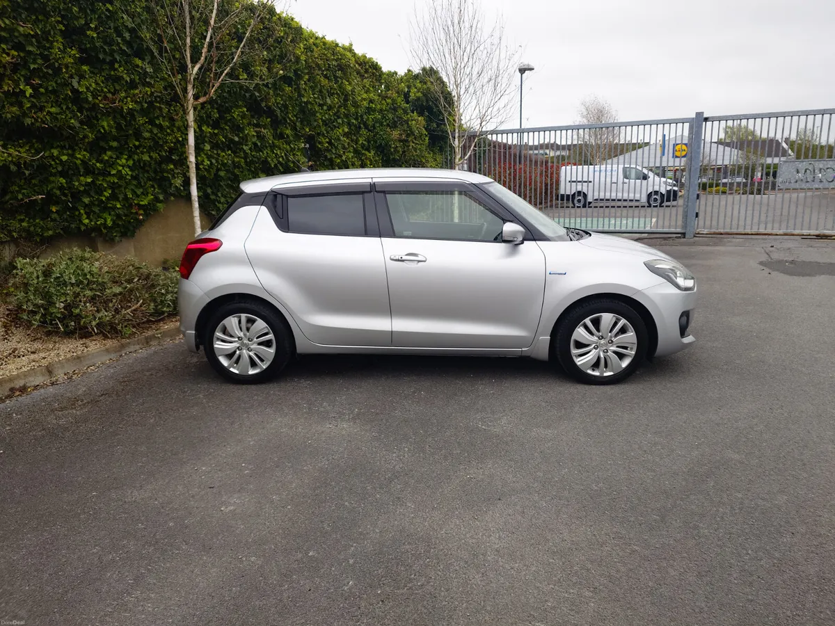 Suzuki Swift Hybrid ML - Image 4