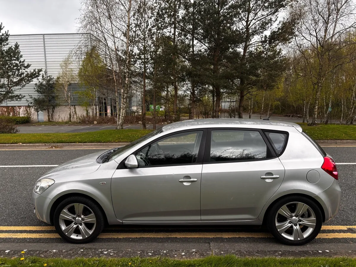 Kia Ceed 1.4 Petrol /// New NCT - Image 4
