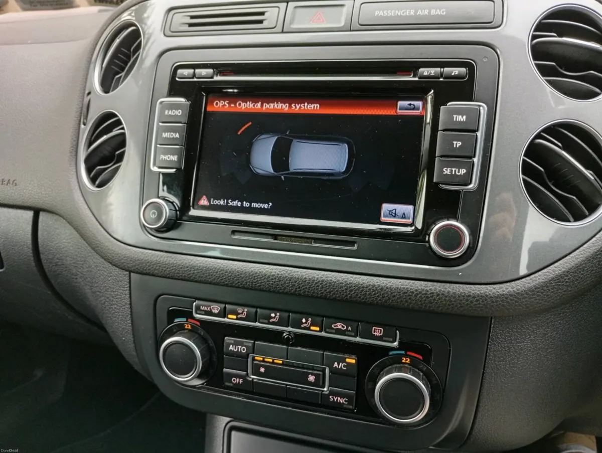 152 VW Tiguan 2.0 TDI CL 110bhp NCT 11/26 - Image 2