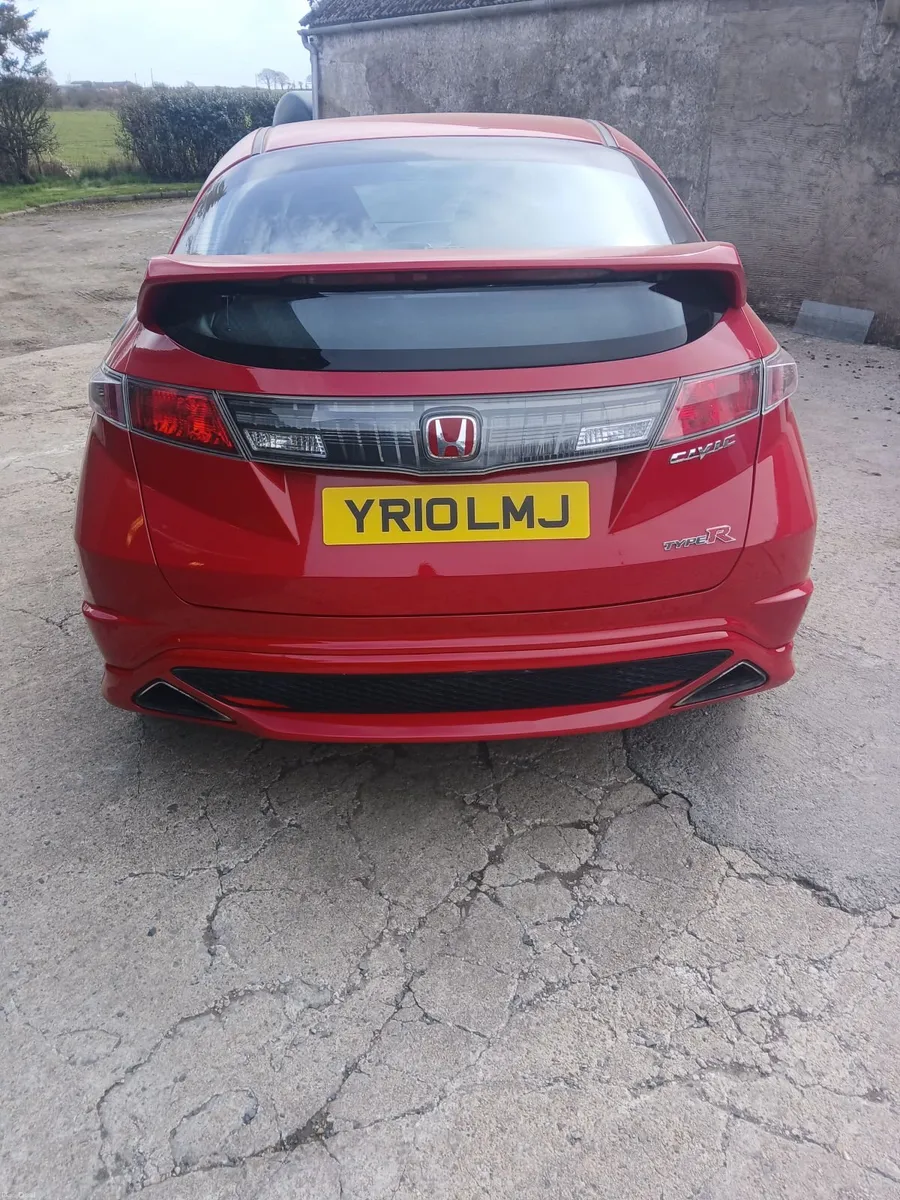 Honda Civic 2010 - Image 4