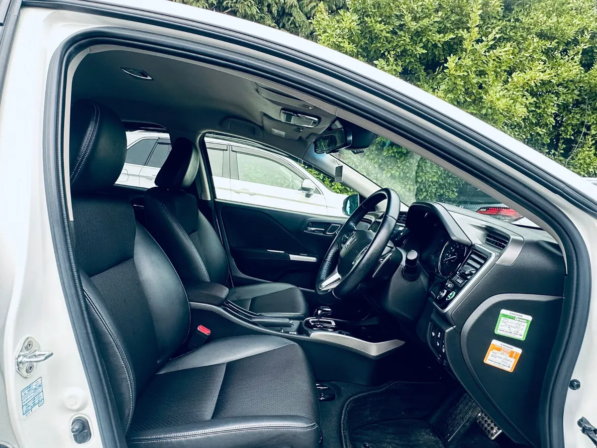 HONDA GRACE/CIVIC 2018 1.5 HYBRID 45K MILES - Image 4