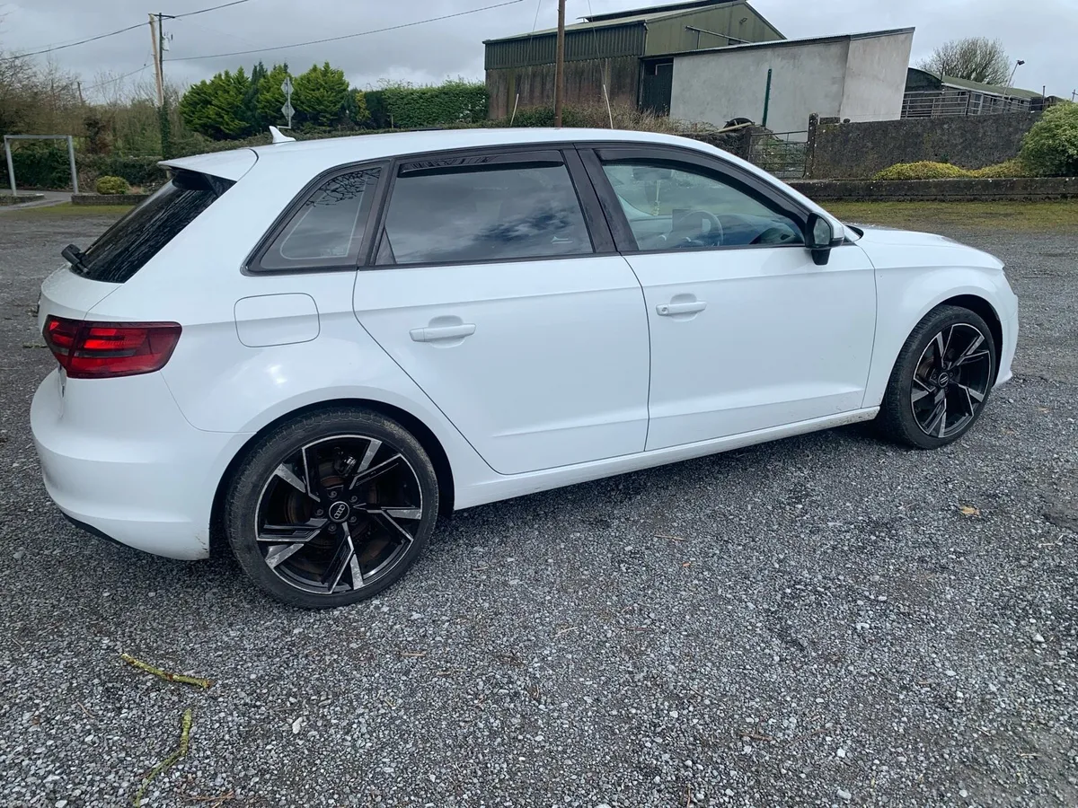Audi A3 2016 1.6Tdi - Image 4