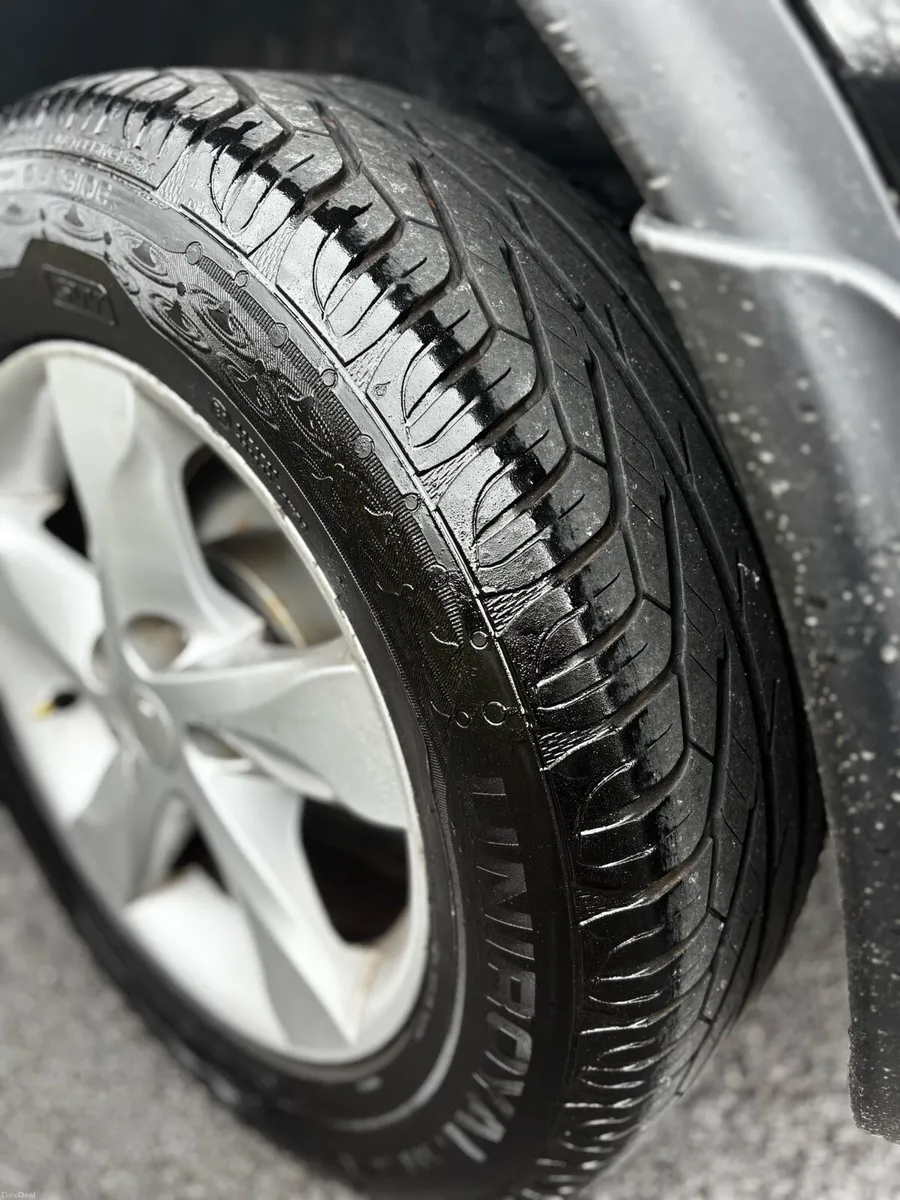 Nissan Qashqai 4X4 - Image 4