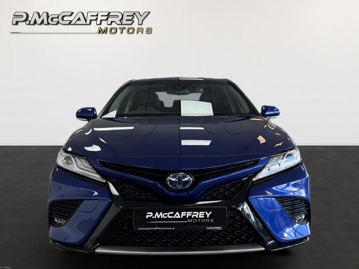 2020 Toyota Camry WS 2.5 Self Charging Hybrid Leat - Image 2