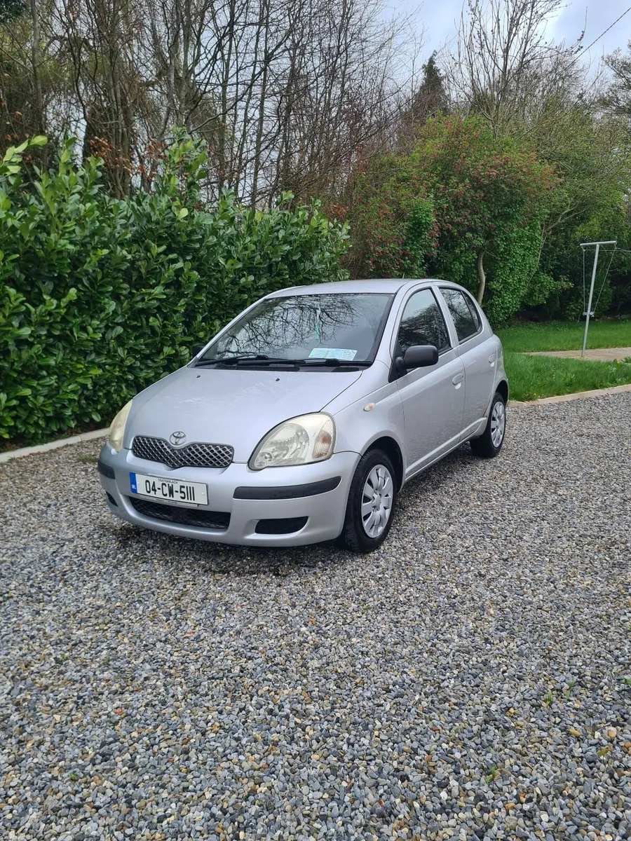 Toyota Yaris 2004 - Image 3
