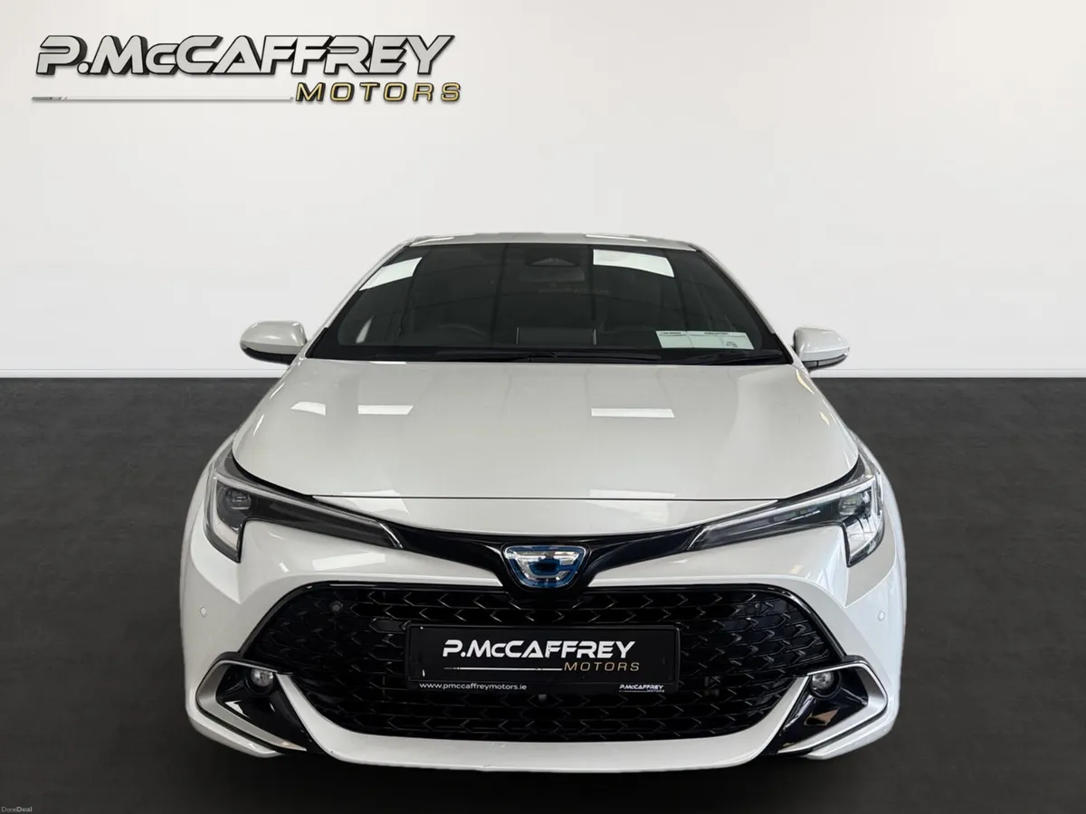 2023 Toyota Corolla Sport 1.8 Self Charging Hybrid - Image 2