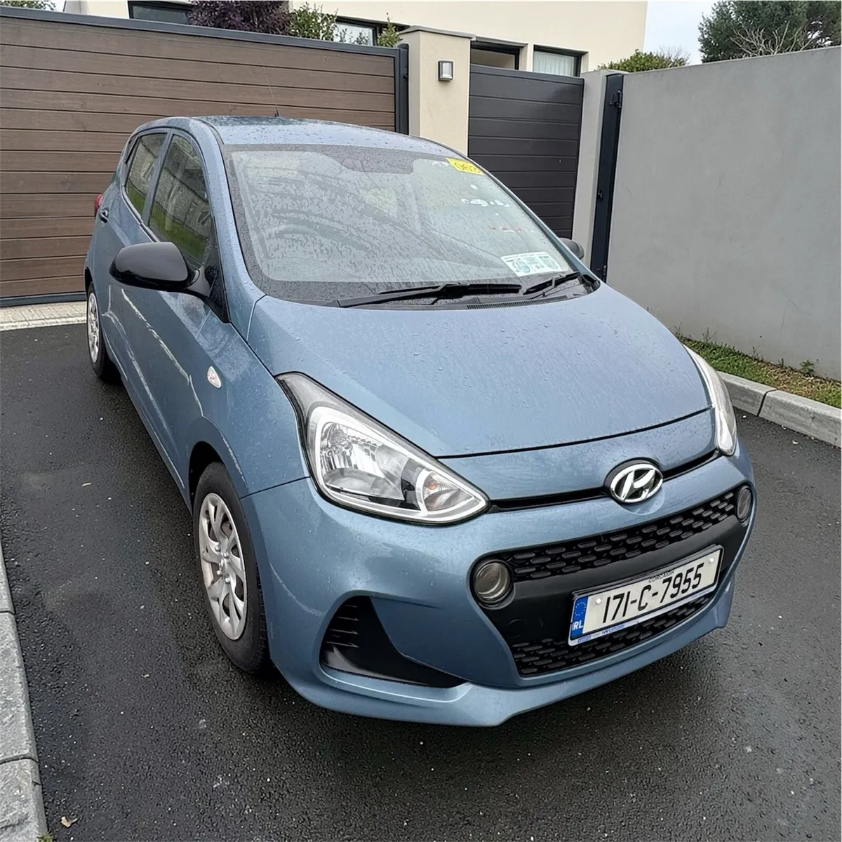 Hyundai i10 - Image 2