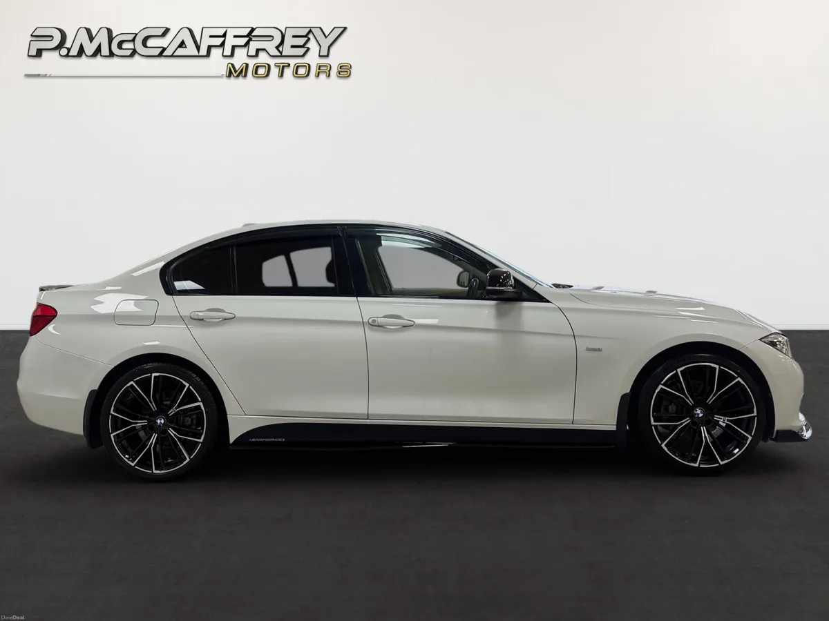2016 BMW 320D ED PLUS F30 M-PERFORMANCE KIT LEATHE - Image 4