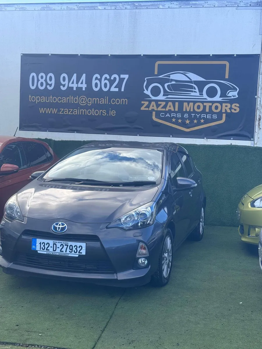 Toyota Aqua 2013 - Image 2