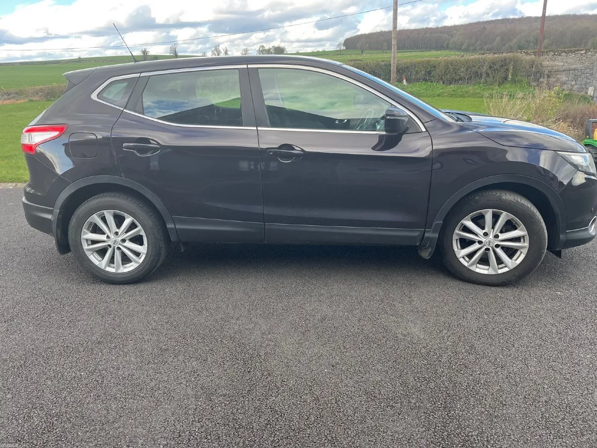 Nissan Qashqai 2015 - Image 3