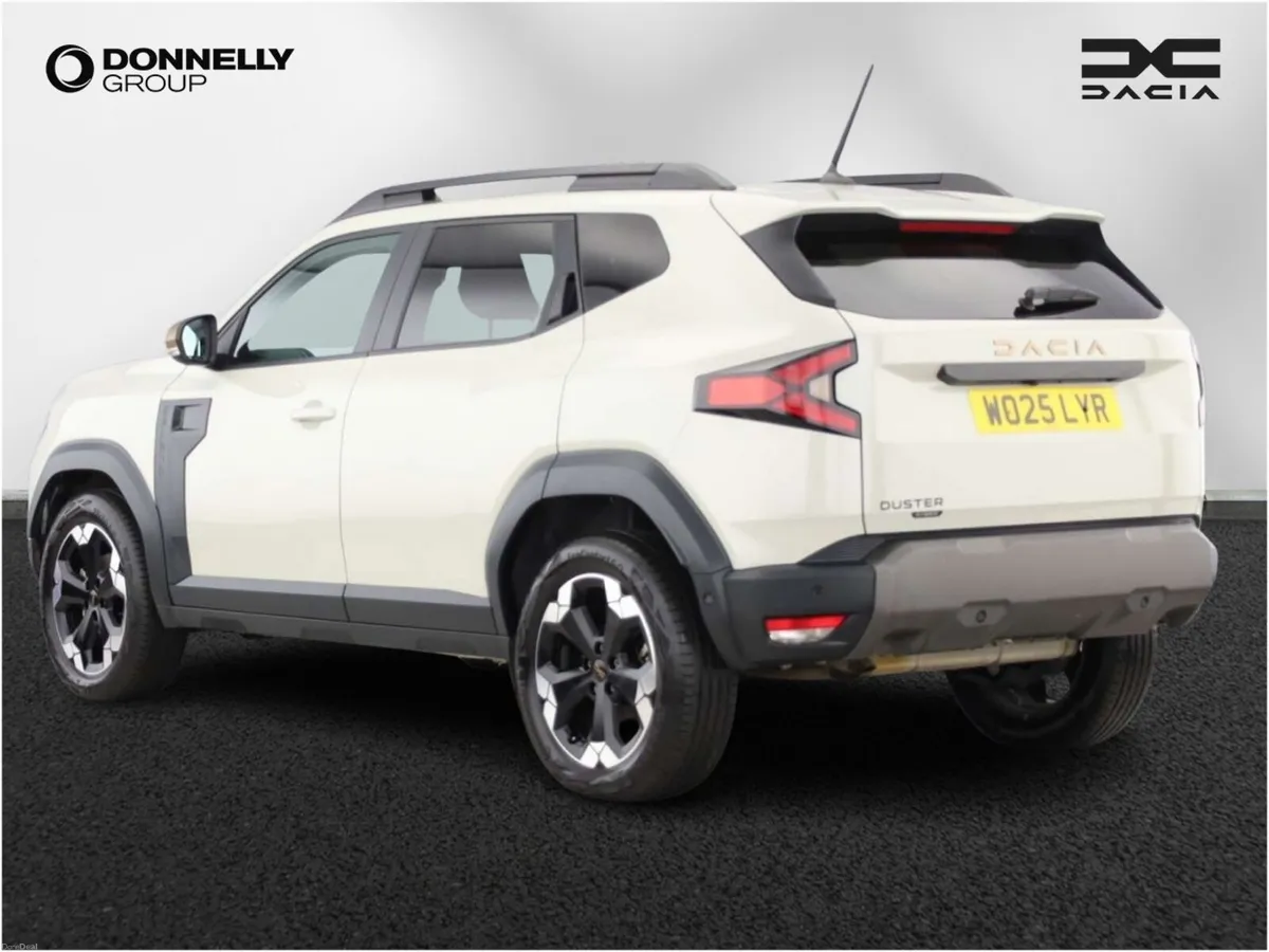 Dacia Duster Estate Extreme - Image 2