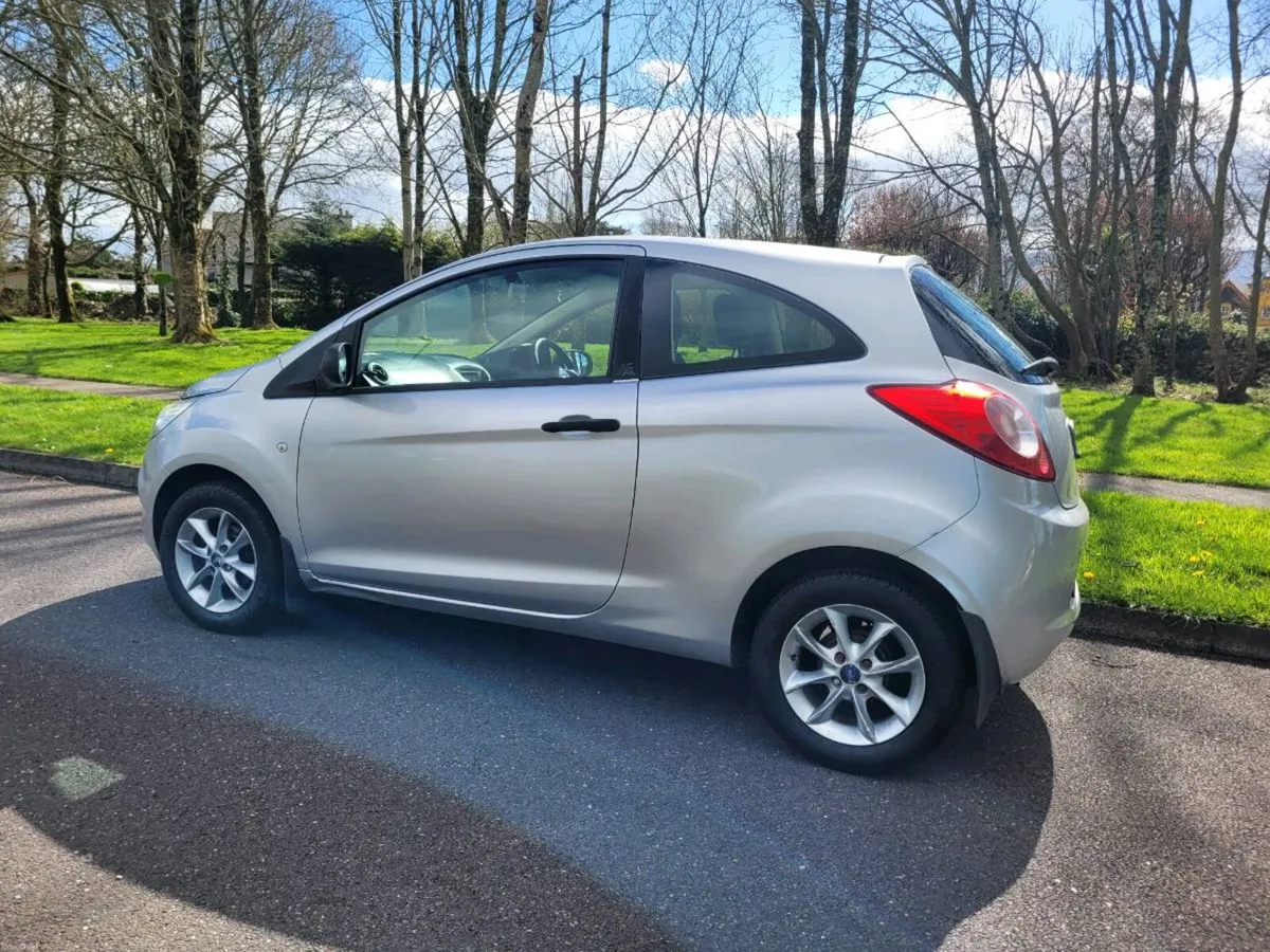 CLEAN 2010 FORD KA LOW MILEAGE. - Image 2