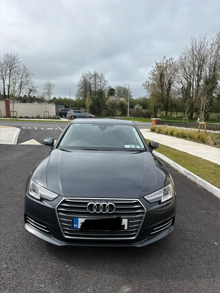 Audi A4 2.0 TDI Ultra Sport – 2016 - Image 1