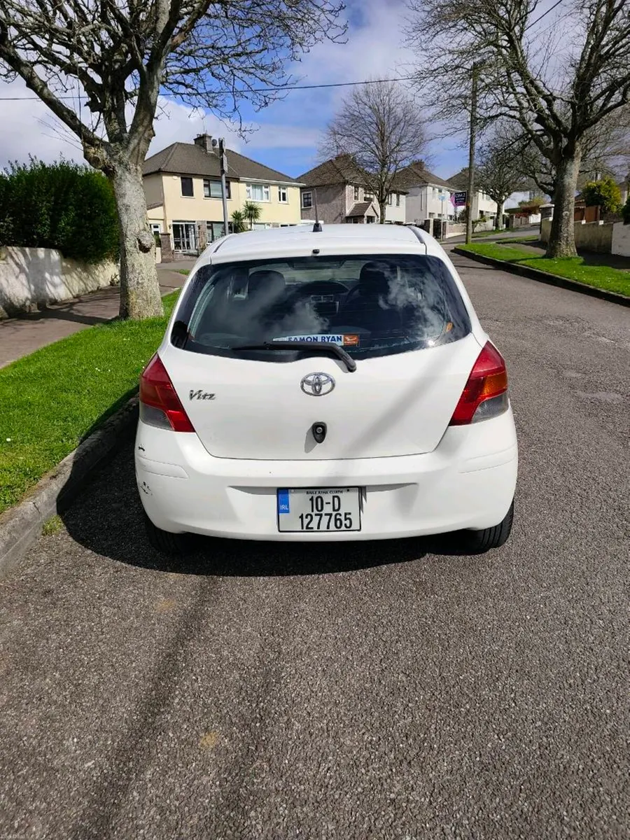 Toyota Yaris - Image 4