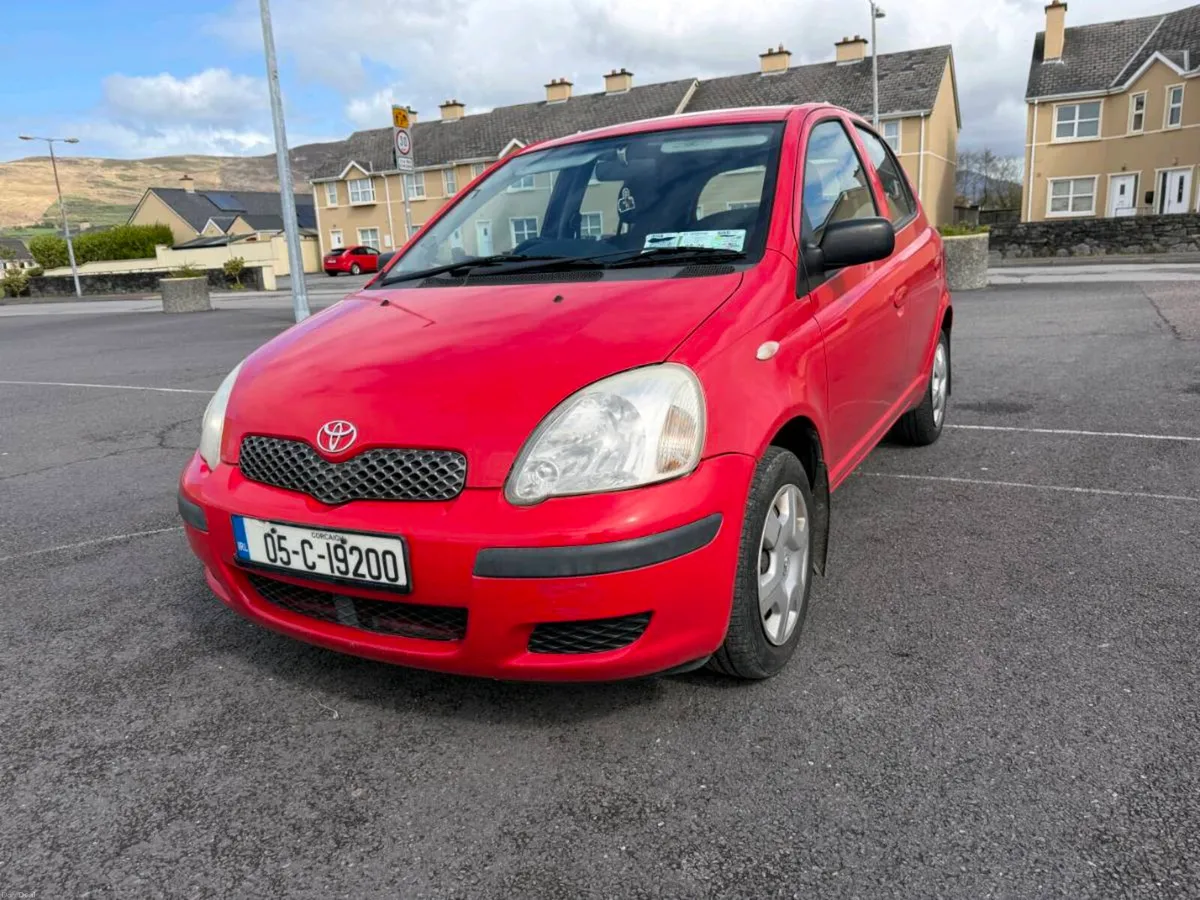 Toyota Yaris - Image 1