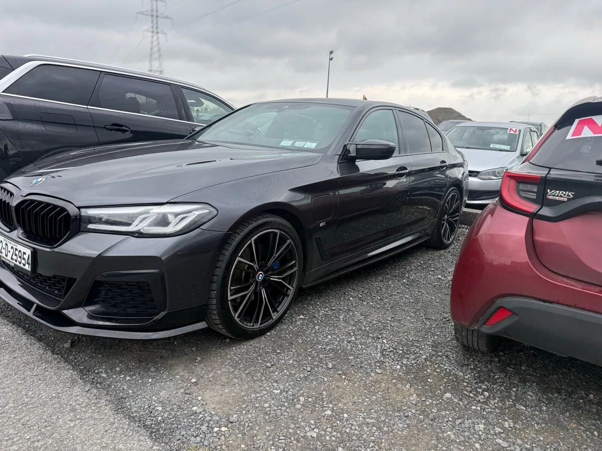 BMW 530e xdrive Lci - Image 2