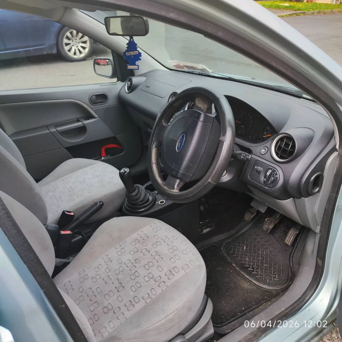 Ford fiesta 1.3 - Image 3