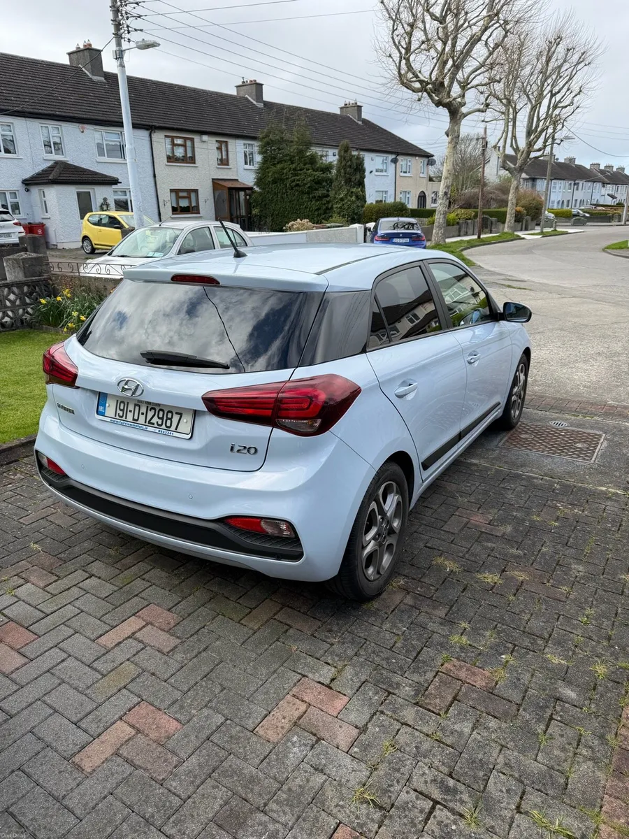 HYUNDAI I20 2019 1.2 PETROL DELUXE 5DR - Image 4
