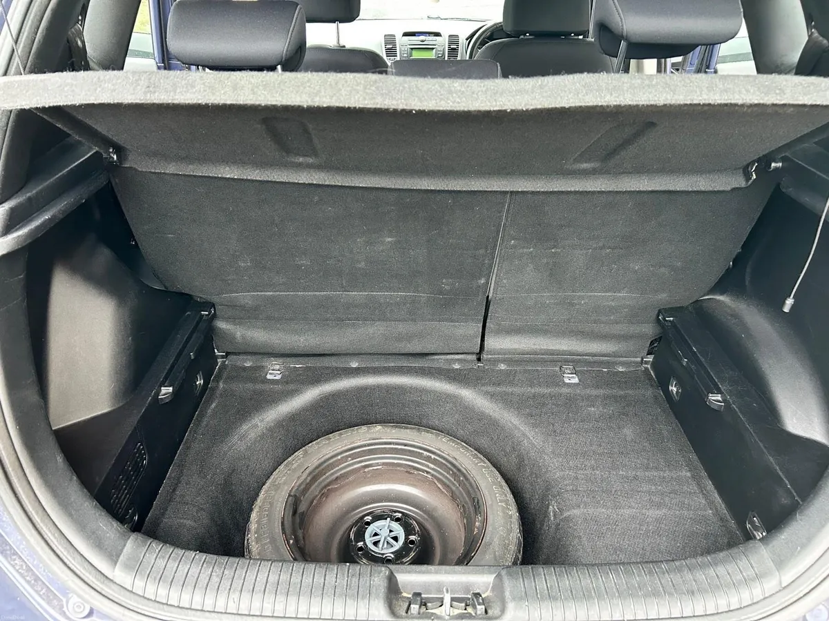 NEW NCT Hyundai ix20 2011 - Image 4