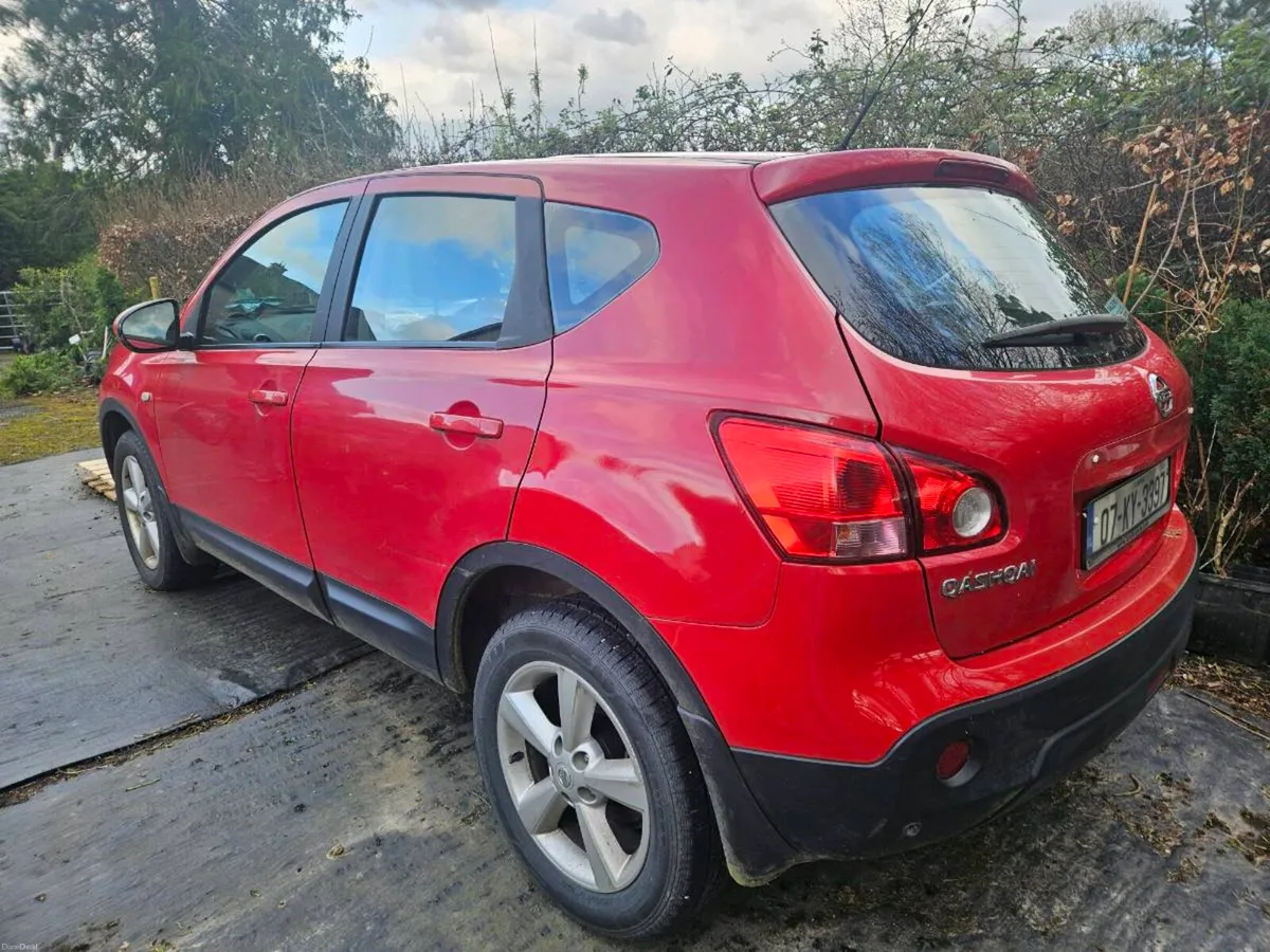 Nissan Qashqai- clutch going - Image 2