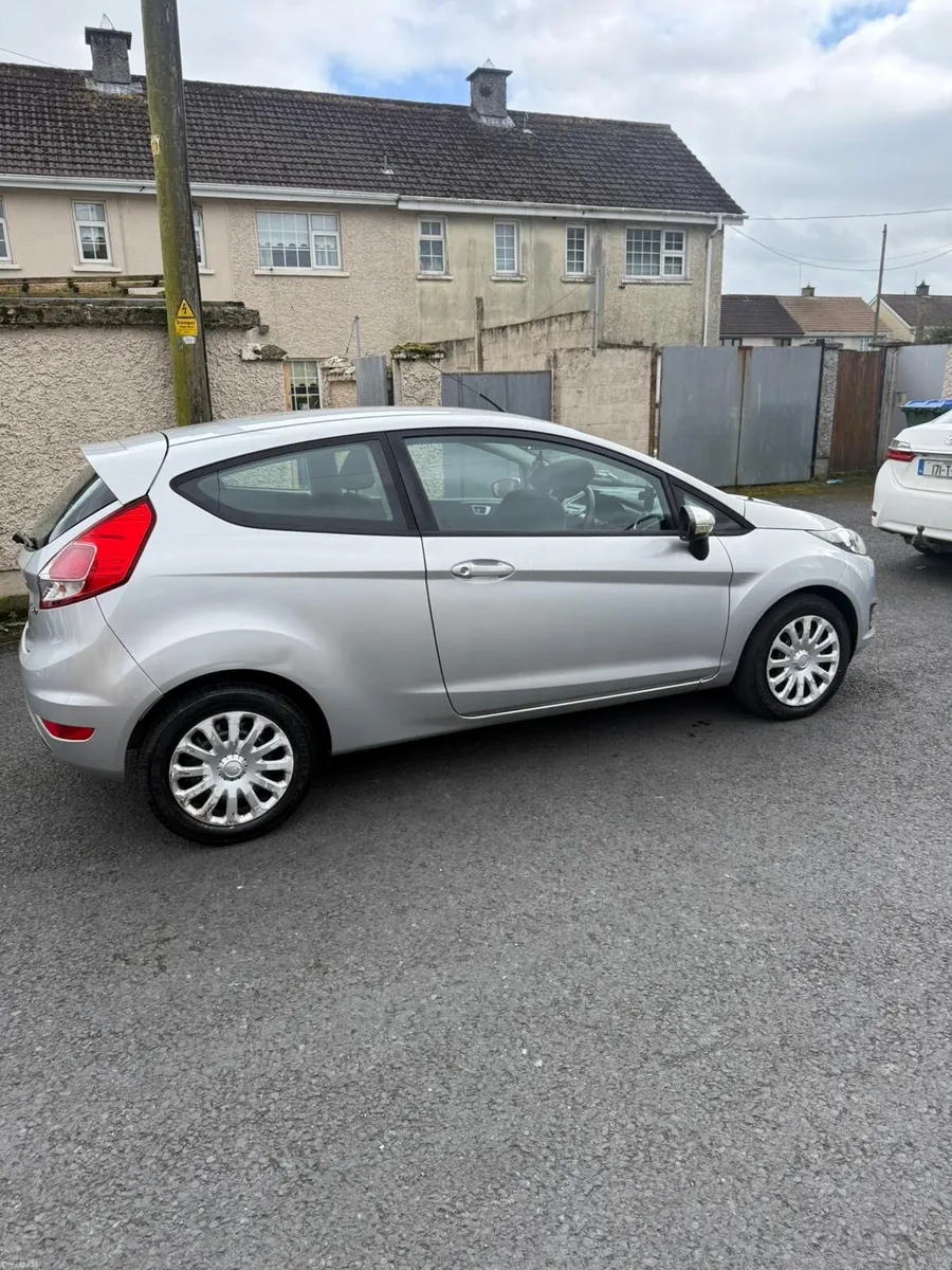 Ford Fiesta 131 - Image 2