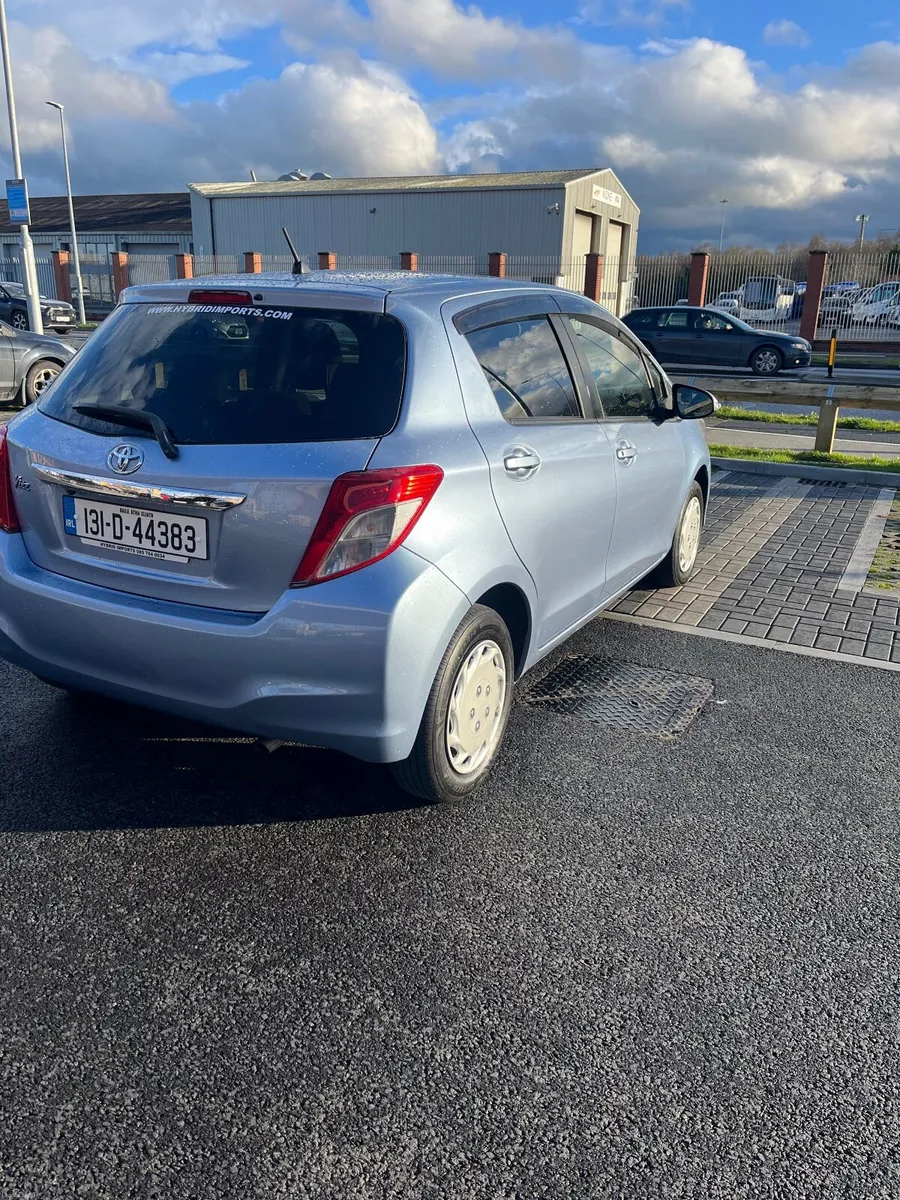 Toyota Vitz 2013 - Image 3