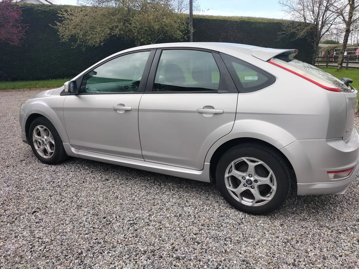 Ford Focus 2009 - Image 3