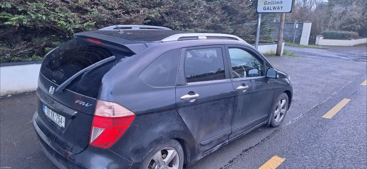 Honda FR-V 2008 - Image 3