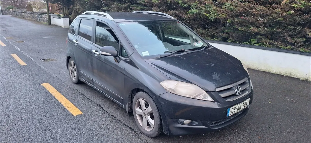 Honda FR-V 2008 - Image 1