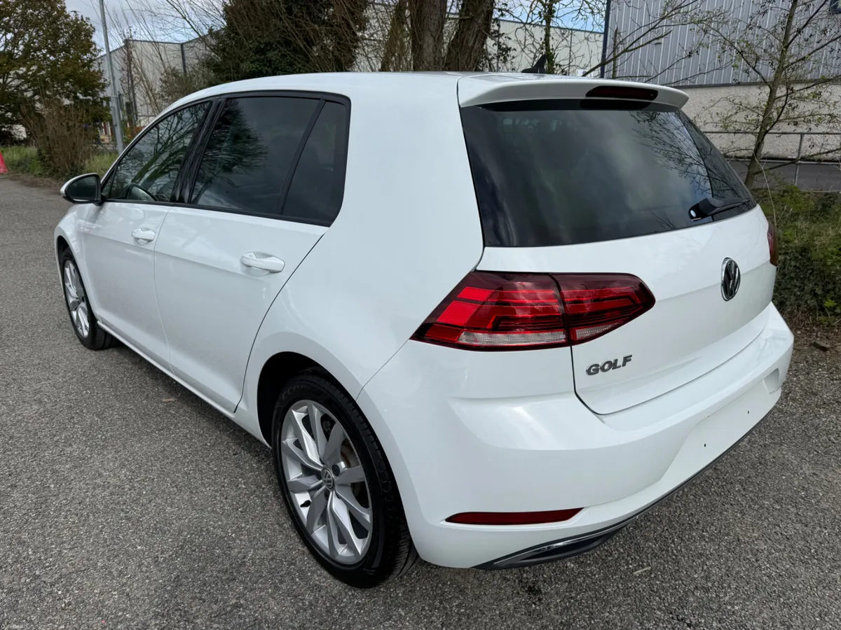 Volkswagen Golf - Image 3