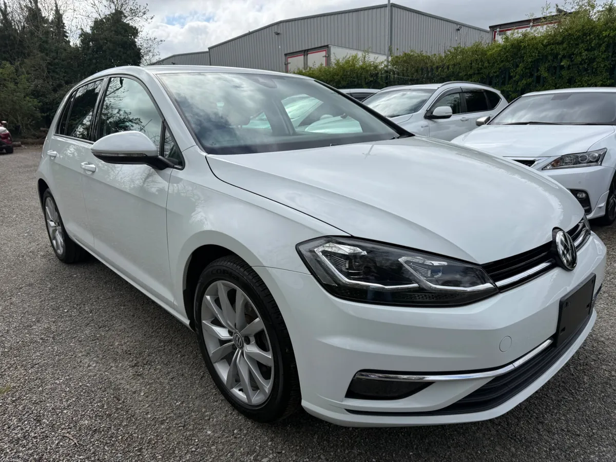 Volkswagen Golf - Image 1