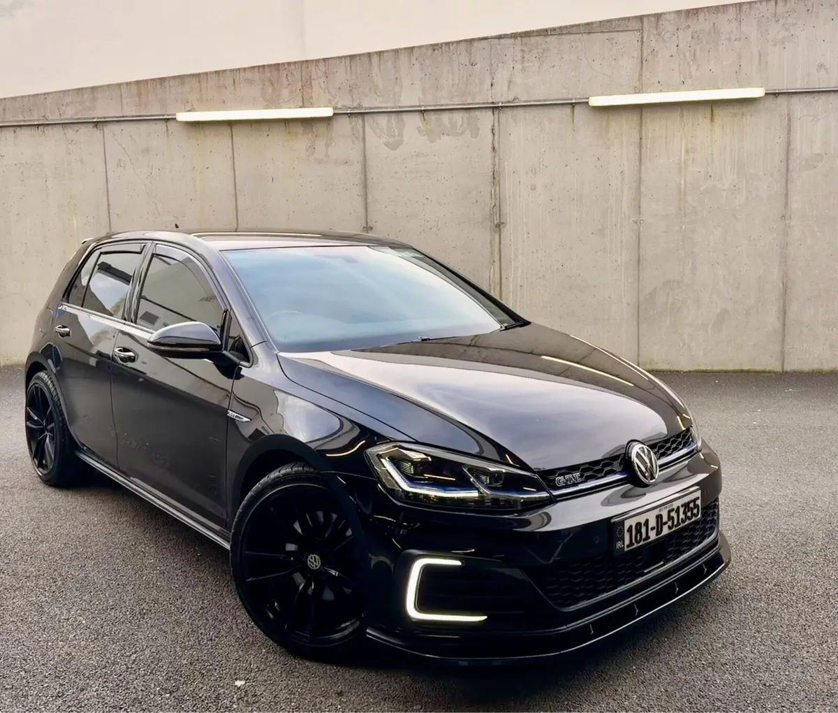 €15,250 2018 VW Golf GTE 1.4 Plug In Hybrid - Image 1