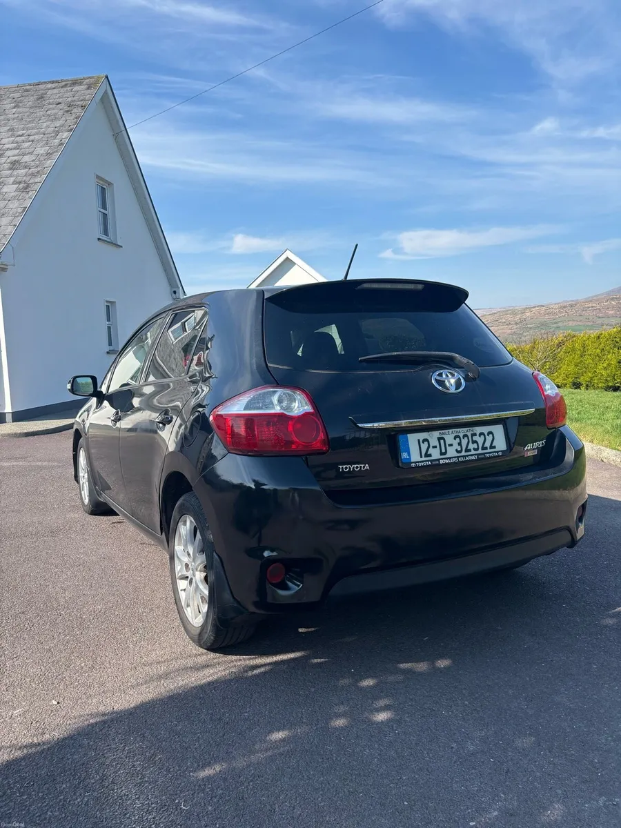 2012 Toyota Auris (Luna sport ) - Image 3