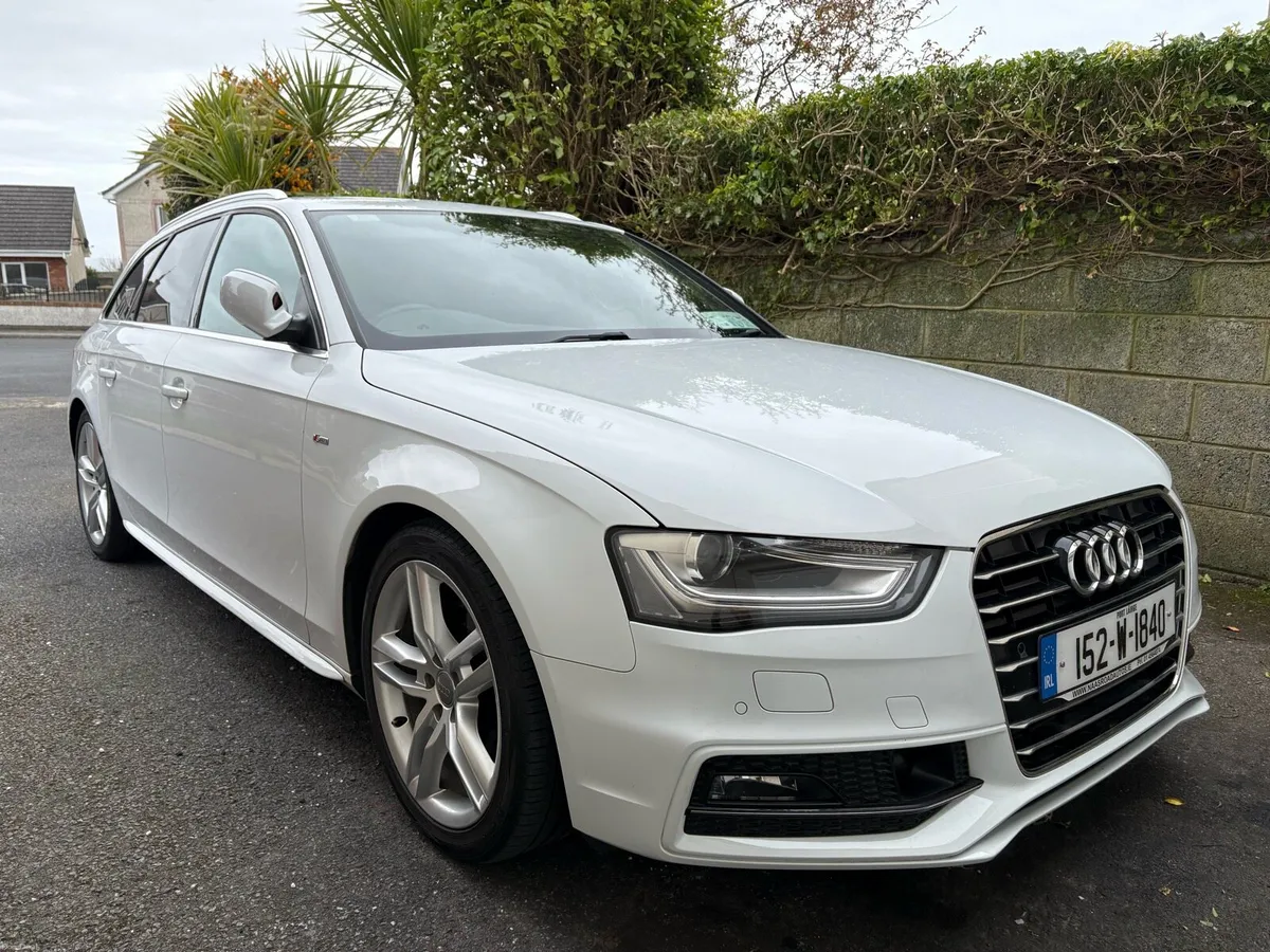 Audi A4 S-Line Avant - Image 2