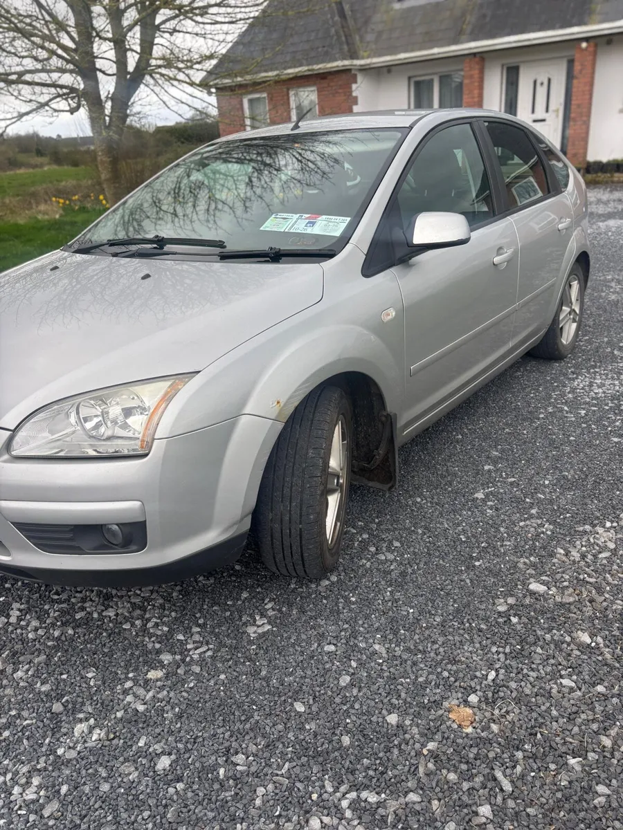 Ford Focus 2008 - Image 2