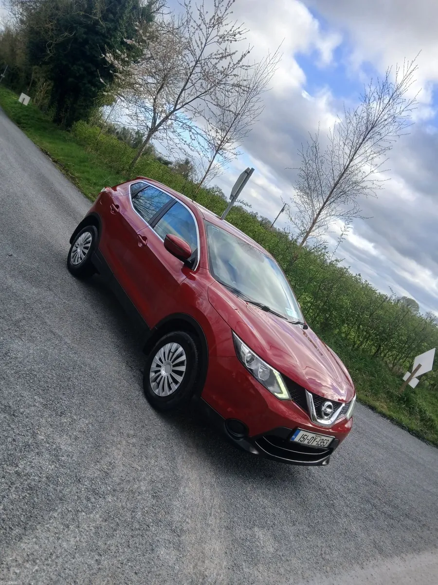Nissan Qashqai 2015 - Image 1