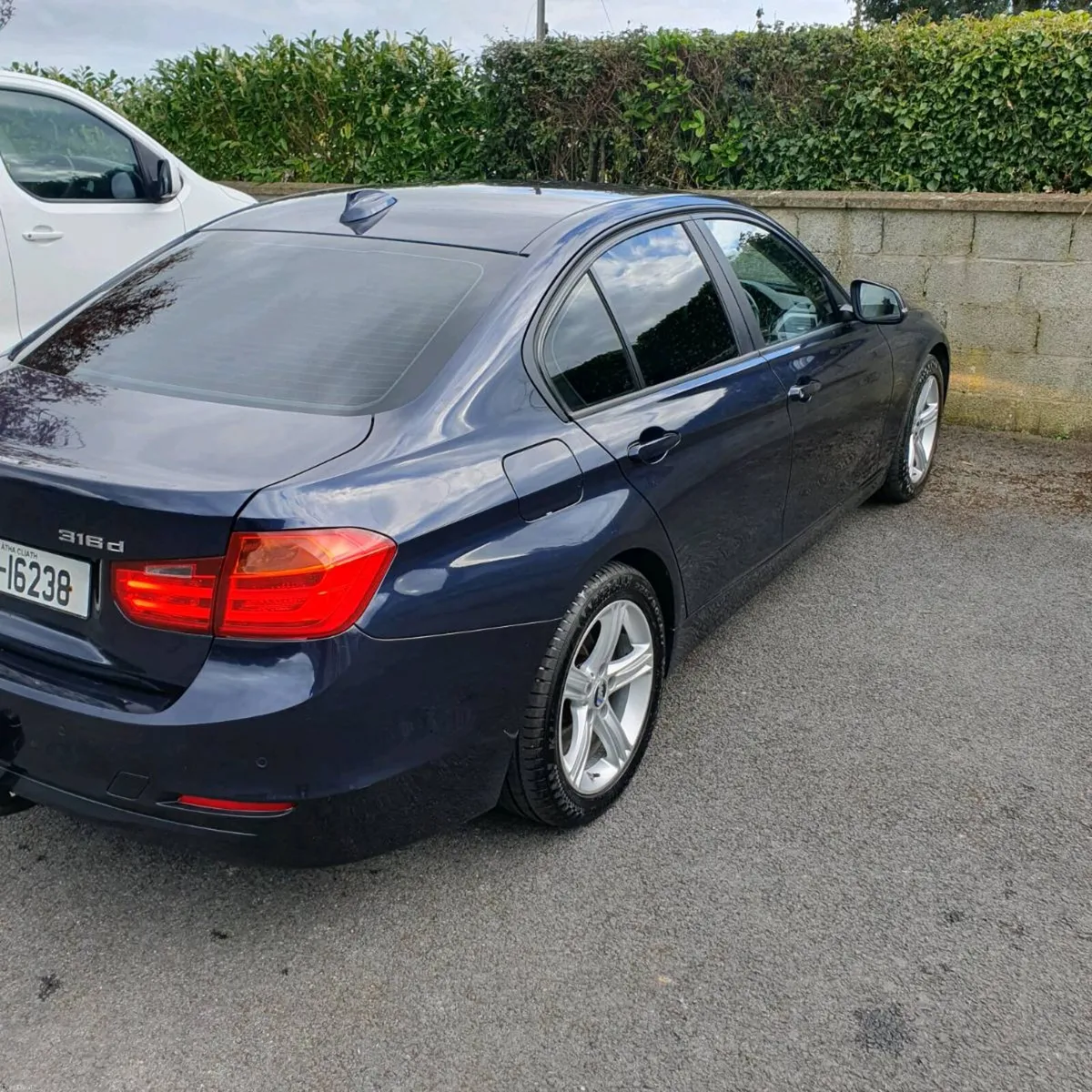 BMW 3 Series,2litre Diesel,Automatic - Image 4