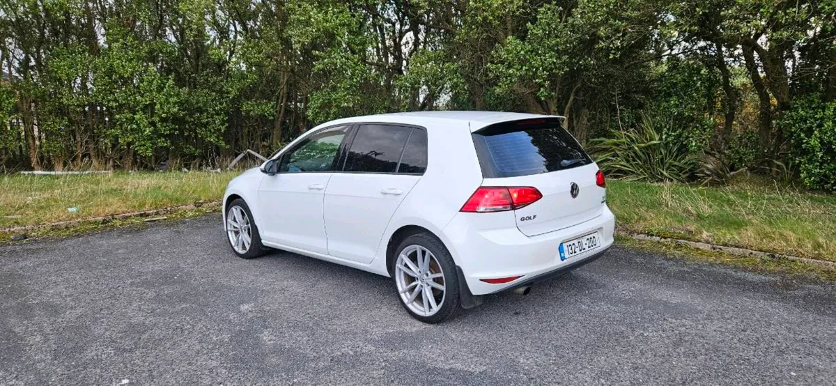 5950ono 2013 Volkswagen Golf - Image 1