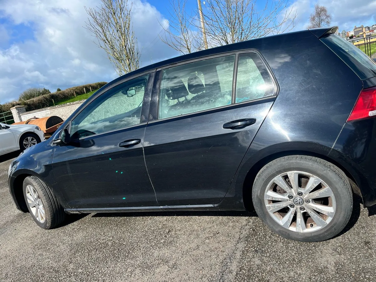 VW Golf - Image 2