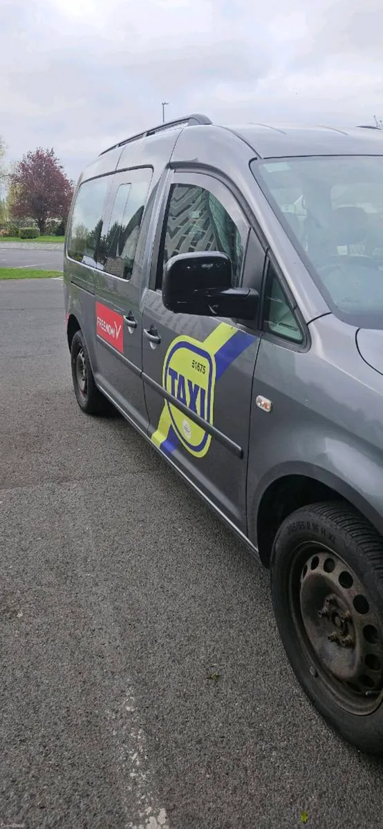 Volkswagen caddy - Image 4