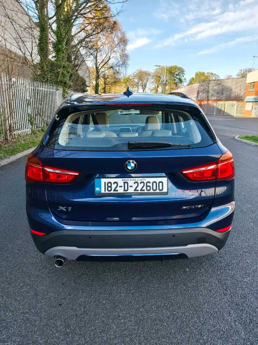 BMW X1 sDrive 18i
Low mileage only 21k km - Image 3
