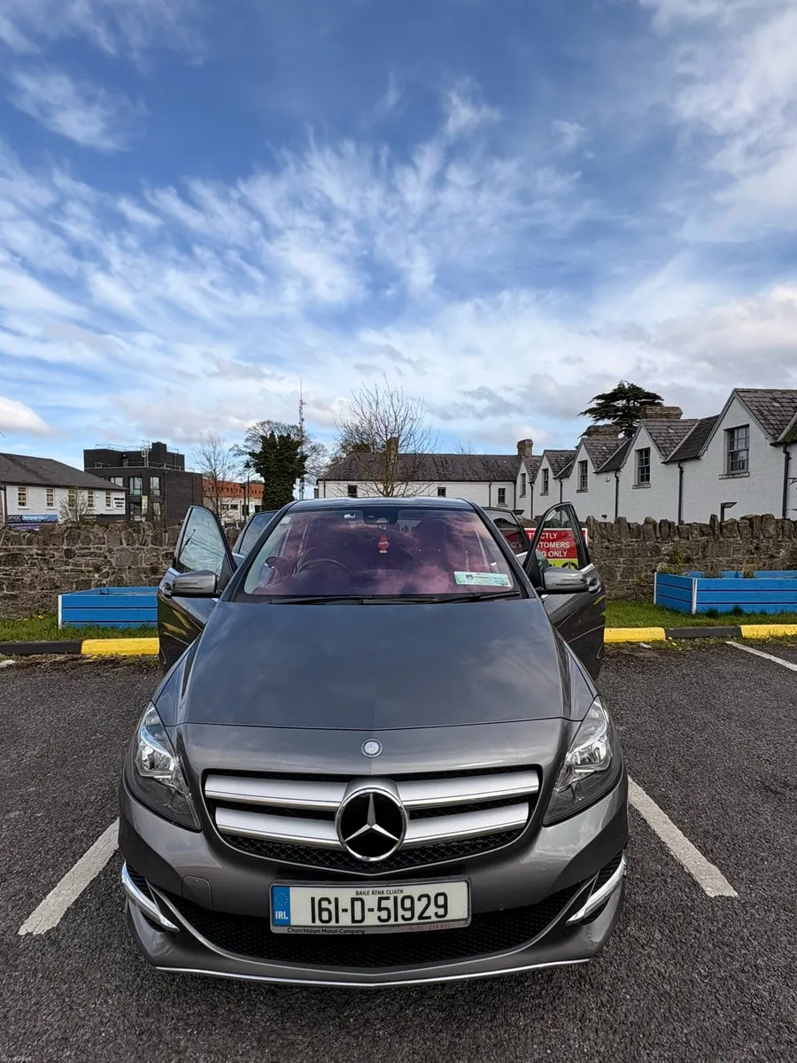 2016 Mercedes-Benz B-Class Sport Electric Drive - Image 1