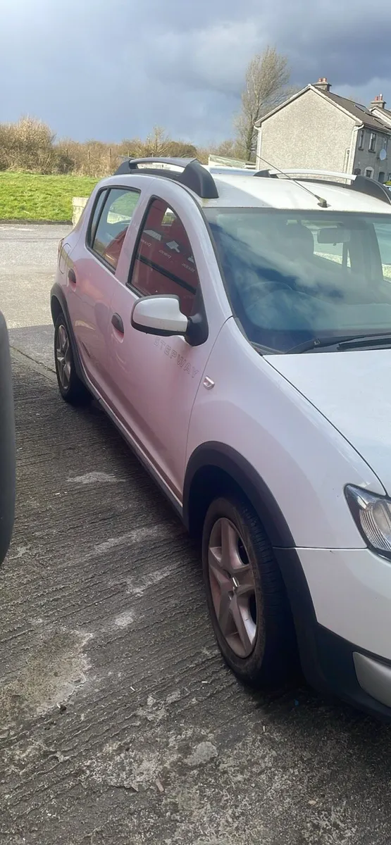 Dacia sandero stepway newer model - Image 4