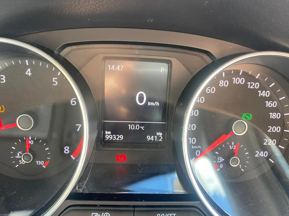 VOLKSWAGON POLO 2014 1.4 GT LOW MILEAGE - Image 5