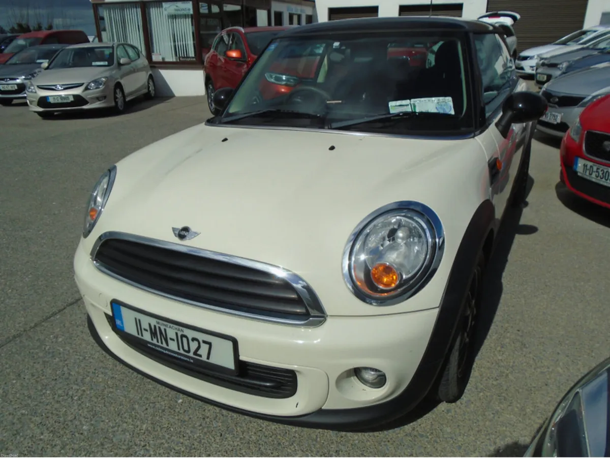 Mini Cooper SR12 2DR 1.6 R56 FIRST - Image 3