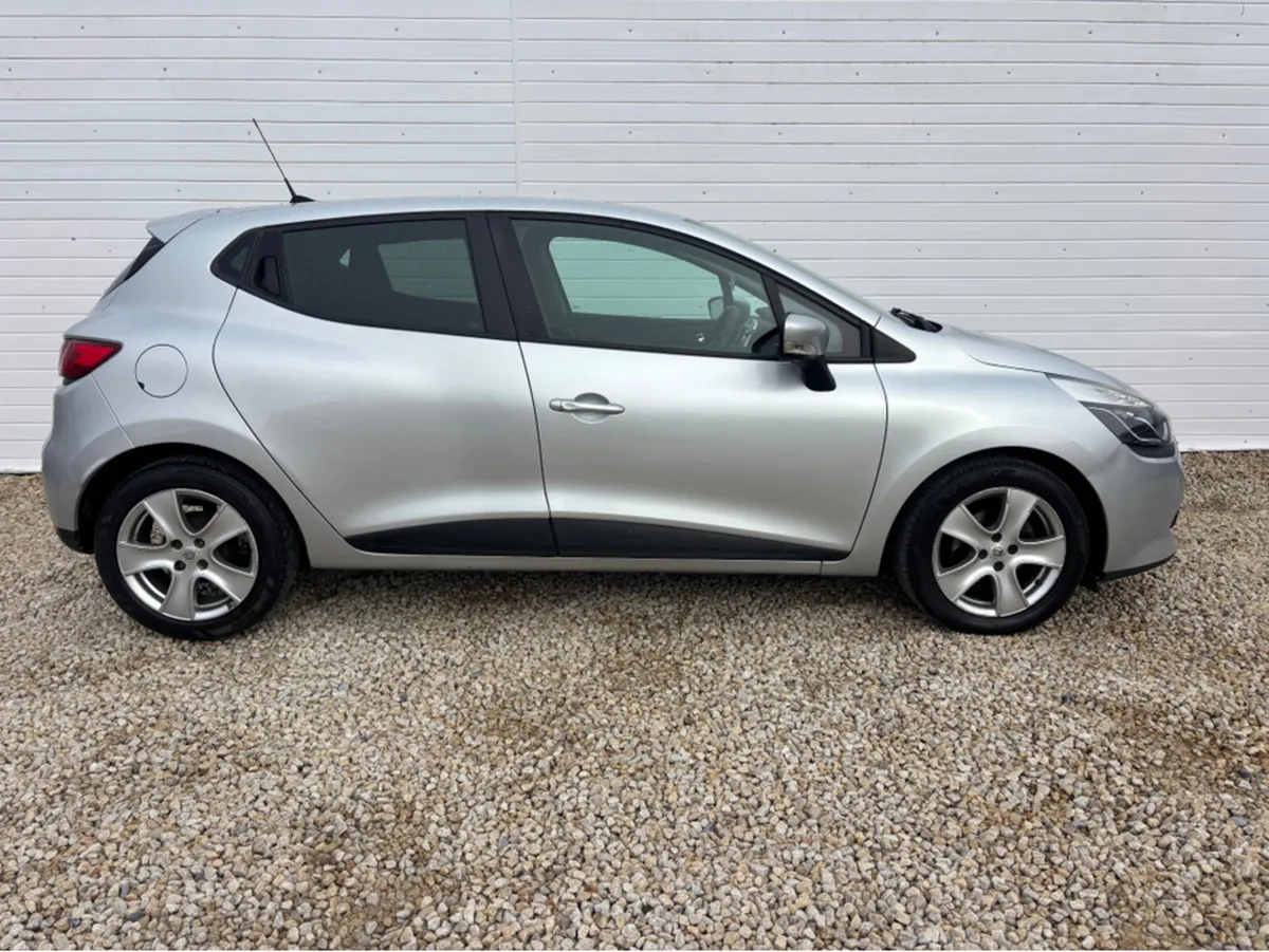 Renault Clio IV DYNAMIQUE 1.5 DCI 90 NEW NCT - Image 2