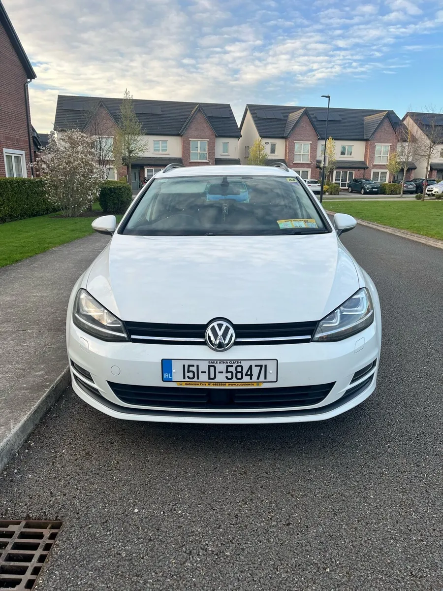 VW Golf TSI Estate 2015 1.2 petrol | low mileage - Image 1
