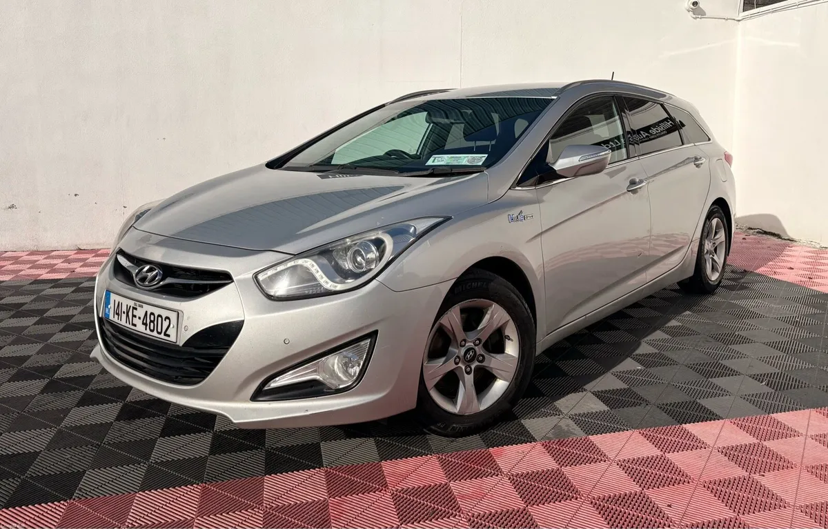 141 Hyundai i40 1.7crdi - Image 2