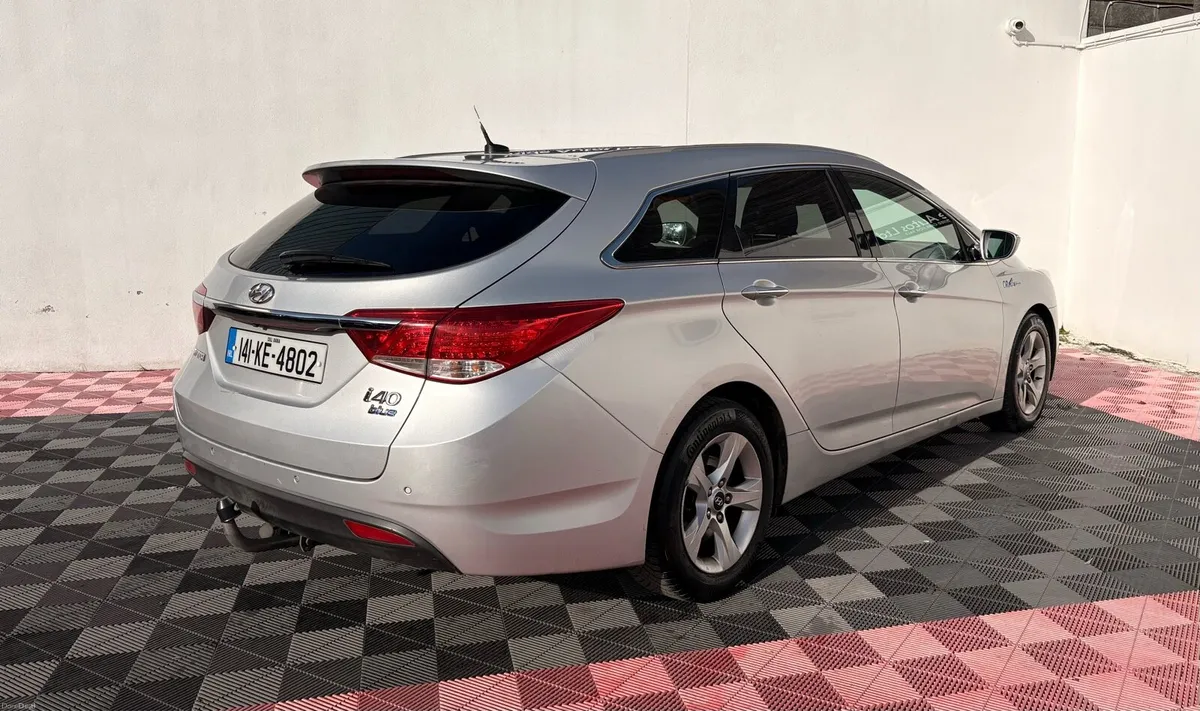 141 Hyundai i40 1.7crdi - Image 4