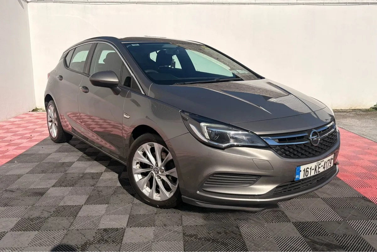 161 Opel Astra 1.6cdti tax/nct 1 owner - Image 3